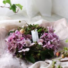 紫陽花とベリーのリース